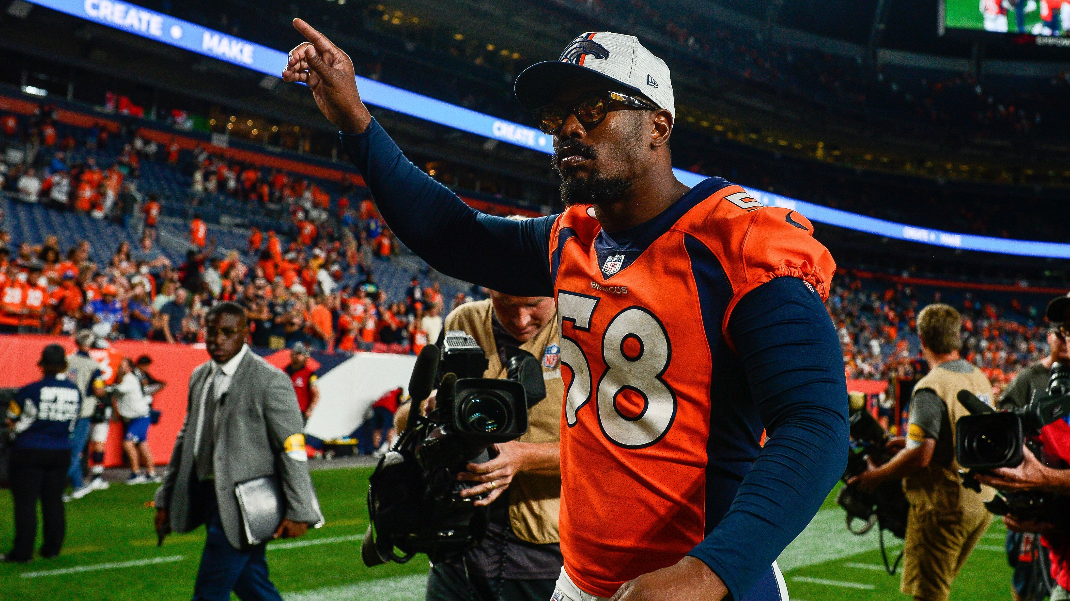 
                <strong>Denver Broncos</strong><br>
                Captains: Linebacker Von Miller, Quarterback Teddy Bridgewater, Safety Justin Simmons, Safety Kareem Jackson, Wide Receiver Courtland Sutton, Kicker Brandon McManus
              