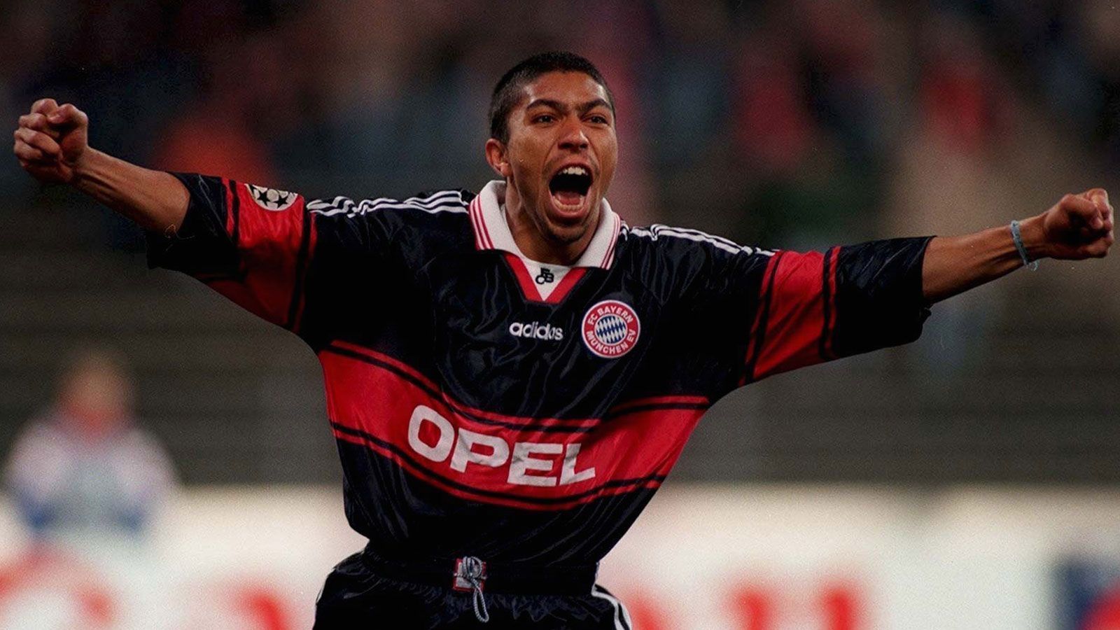 
                <strong>Giovane Elber (Juli 1997 - August 2003)</strong><br>
                Im Sommer 1997 unterschreibt Giovane Elber in München. Der vom VfB Stuttgart verpflichtete Stürmer schlägt sofort voll ein.
              