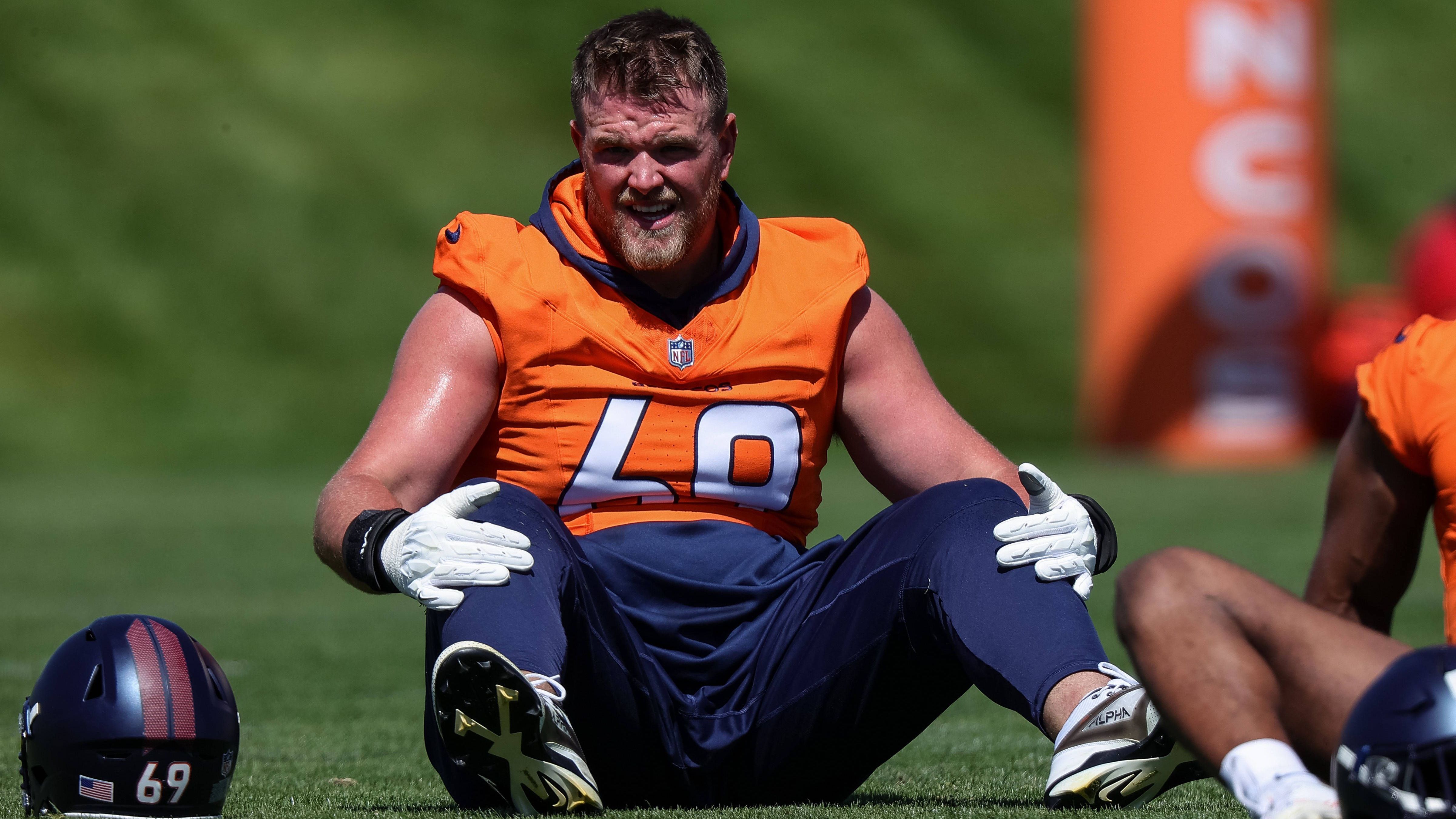 <strong>Denver Broncos: Mike McGlinchey</strong><br>Position: Right Tackle<br>Gehalt 2025: 23,8 Millionen US-Dollar<br>Vertragsende: 2028
