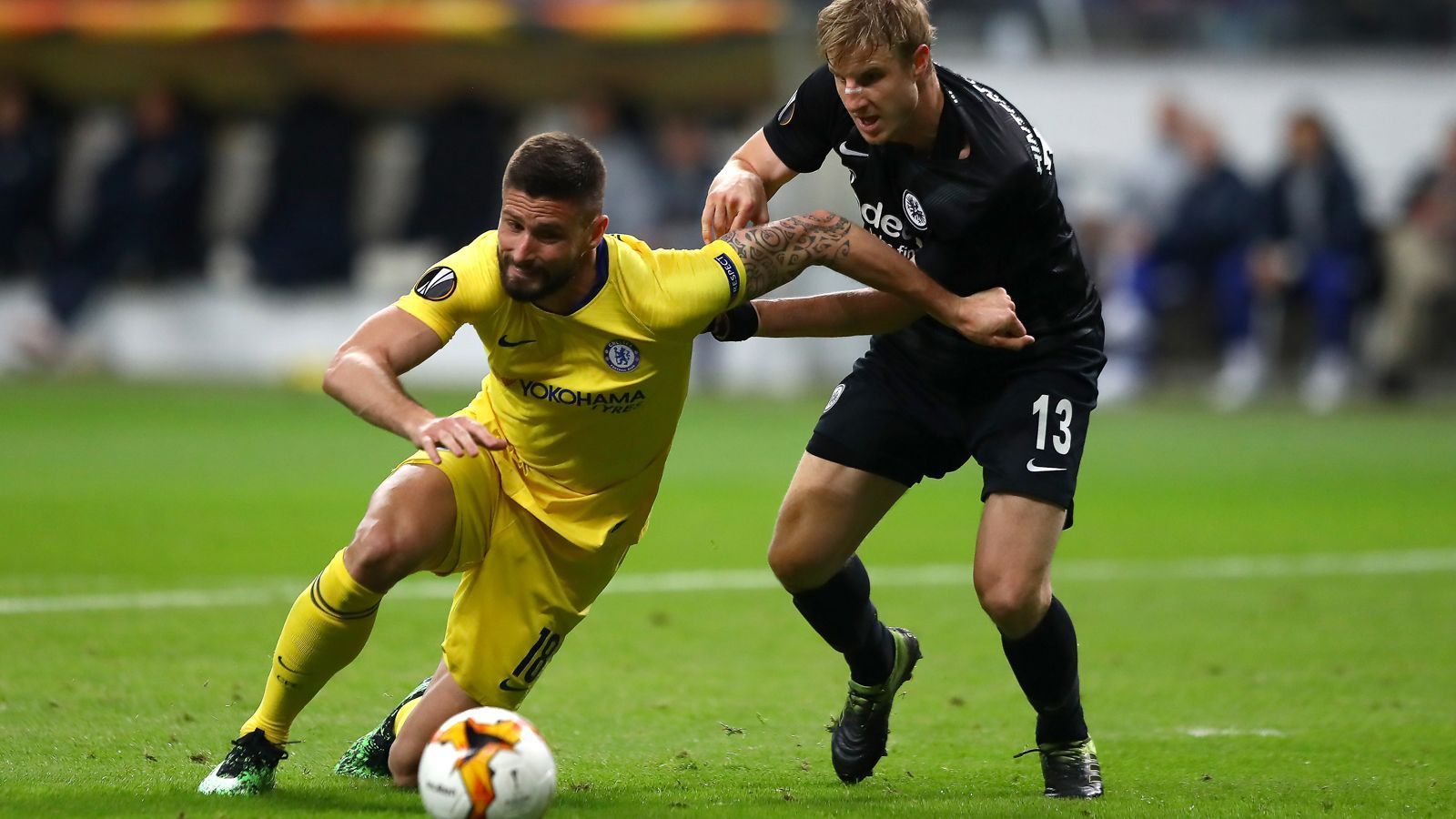 
                <strong>Die Eintracht gegen Chelsea in der Einzelkritik</strong><br>
                Eintracht Frankfurt wankte, aber fiel nicht. Nach einem hart erkämpften 1:1 gegen den FC Chelsea im Halbfinal-Hinspiel der Europa League ist für das Rückspiel immer noch alles drin. Wir haben die Hessen benotet.
              