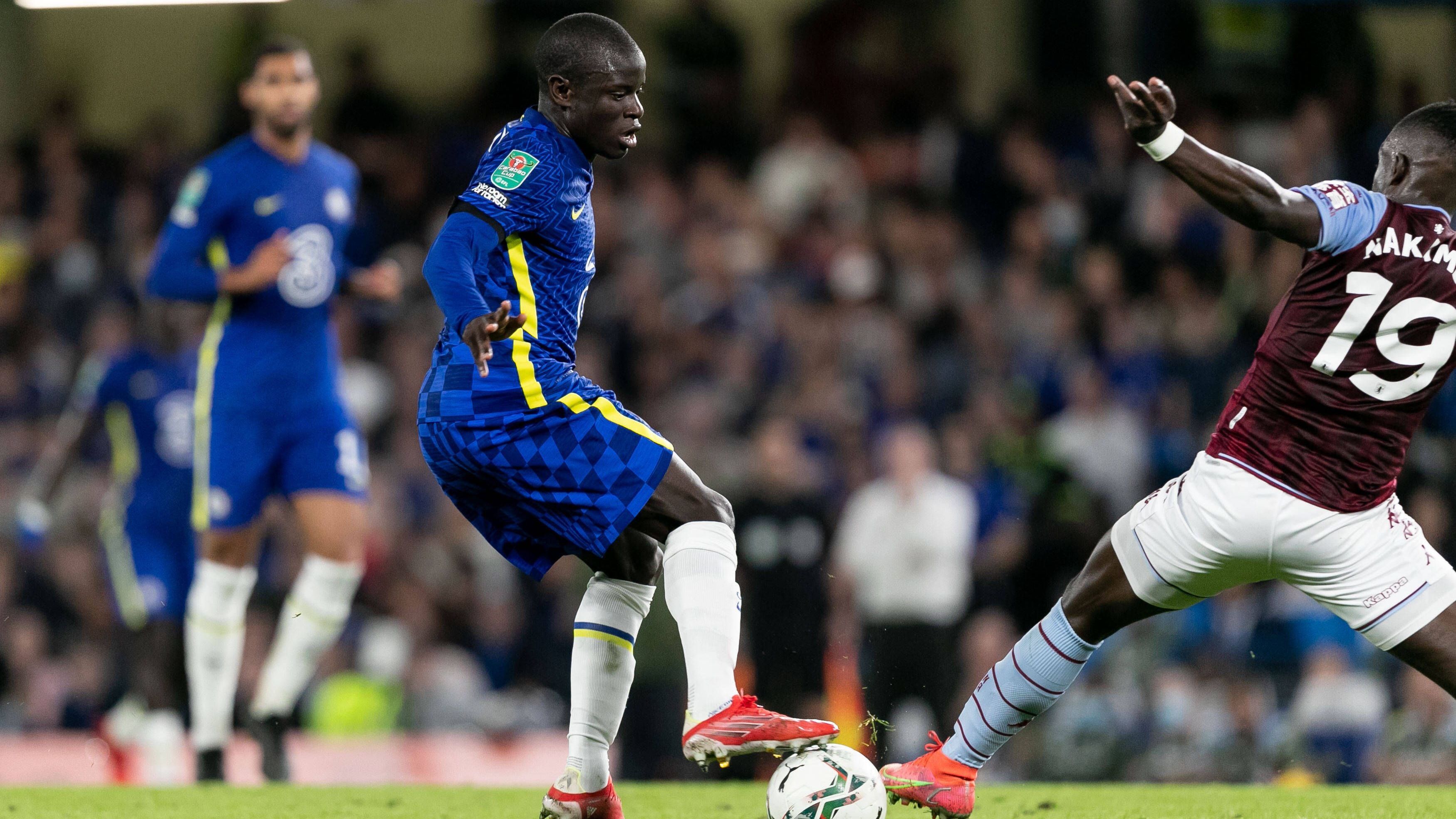 <strong>Zentrales Mittelfeld (Sechser)</strong><br>Spieler: N'Golo Kante<br>Spielte unter anderem für: FC Chelsea, Leicester City<br>Nationalmannschaft: Frankreich