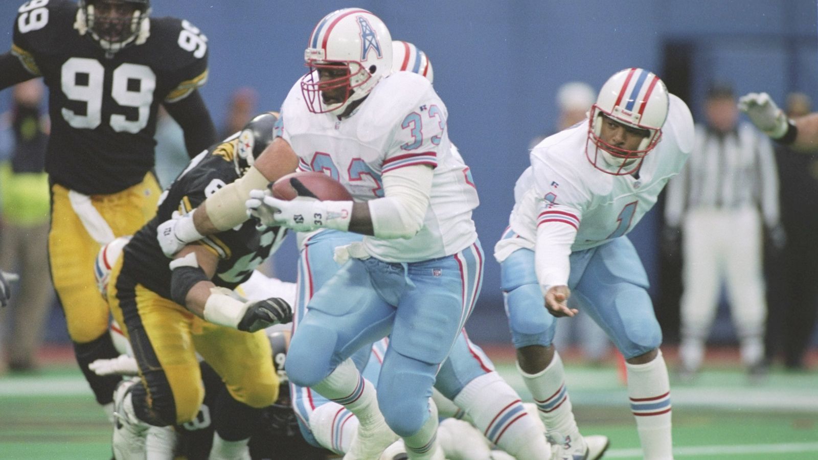 
                <strong>Tennessee Titans: 11 Siege (1993 als Houston Oilers)</strong><br>
                Bilanz nach der Regular Season: 12-4Playoffs: 20:28 in der Divisional Round verloren (vs. Chiefs) 
              