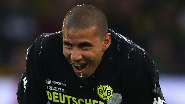 
                <strong>Mohamed Zidan</strong><br>
                Mohamed Zidan - Der Ägypter galt als Klopps Lieblingsspieler. Kein Wunder also, dass er gemeinsam mit Kloppo und dem BVB 2011 und 2012 die Schale in die Höhe stemmen konnte. Nach einem kurzen Intermezzo beim 1. FSV Mainz 05 spielt Zidan mittlerweile in seinem Heimatland für Entag El Harby.
              