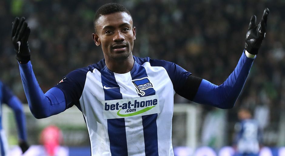 
                <strong>Salomon Kalou</strong><br>
                Der nächste Fußball-Star kommt in die Kinos: Salomon Kalou bekommt seinen eigenen Film. Über ein Jahr begleitete ein Team den Stürmer in der Elfenbeinküste und bei der Berliner Hertha. Herausgekommen ist …
              