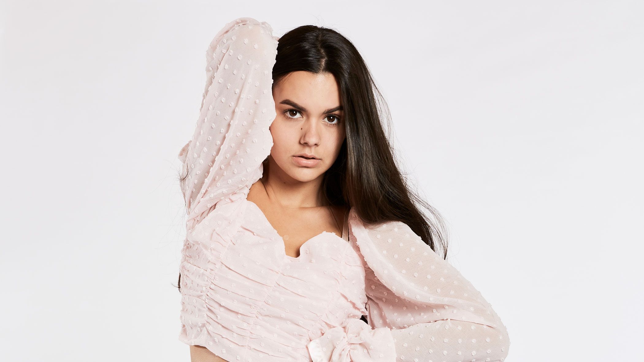 GNTM Umstyling 2021 Ana von auf blond!