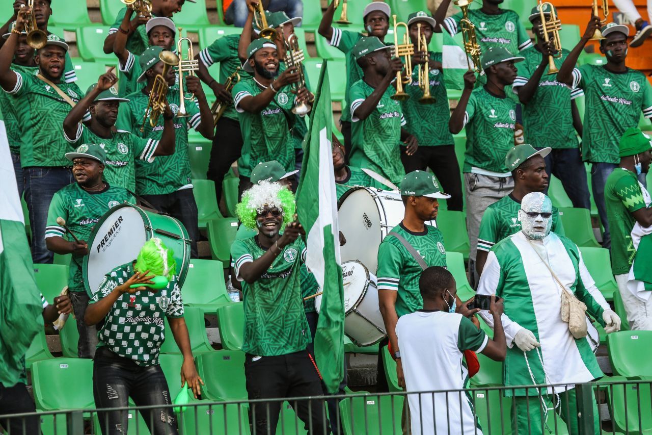 Mehr als 80 Prozent aller afrikanischen Staaten tragen Grün in ihren Fahnen. Diese Farbe repräsentiert unter anderem ihre Hoffnung auf die Einheit ihrer Länder.