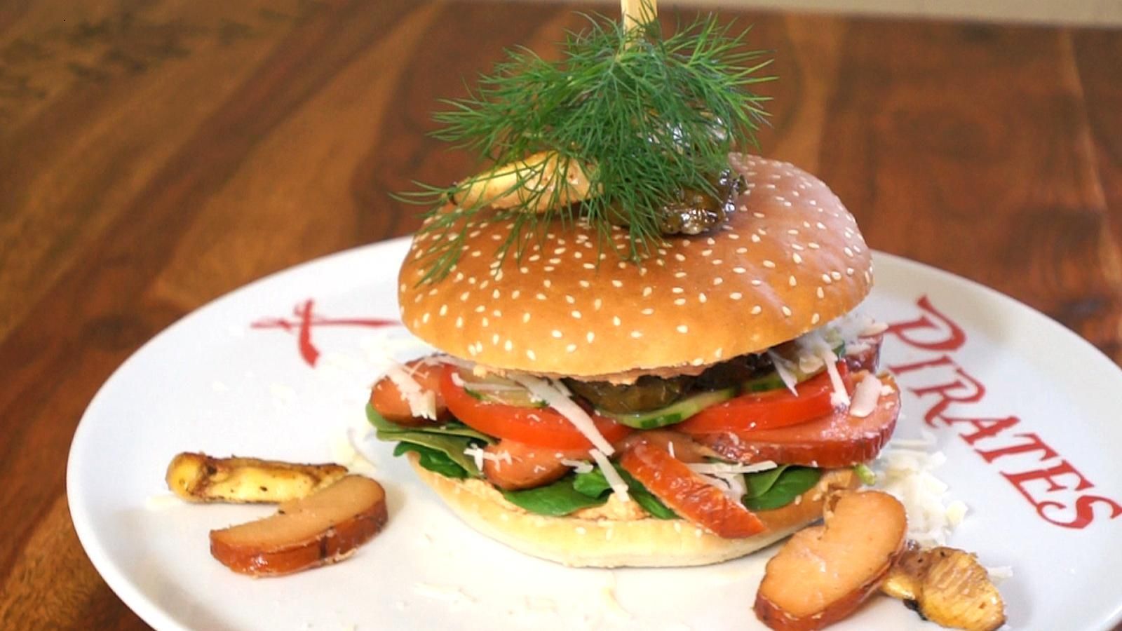 Fischrogen-Burger mit Taramas | Rezept | So sieht&amp;#39;s aus