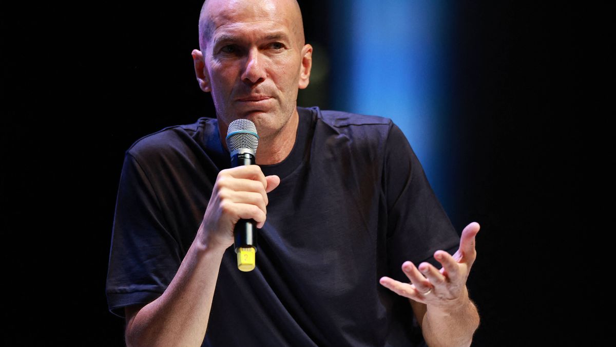 ALTRO - Eventi - Il Festival dello Il Festival dello Sport in Trento, Italy on October 12, 2025. French Football legend Zinedine Zidane attends the event. during Il Festival dello Sport, Sport Even...