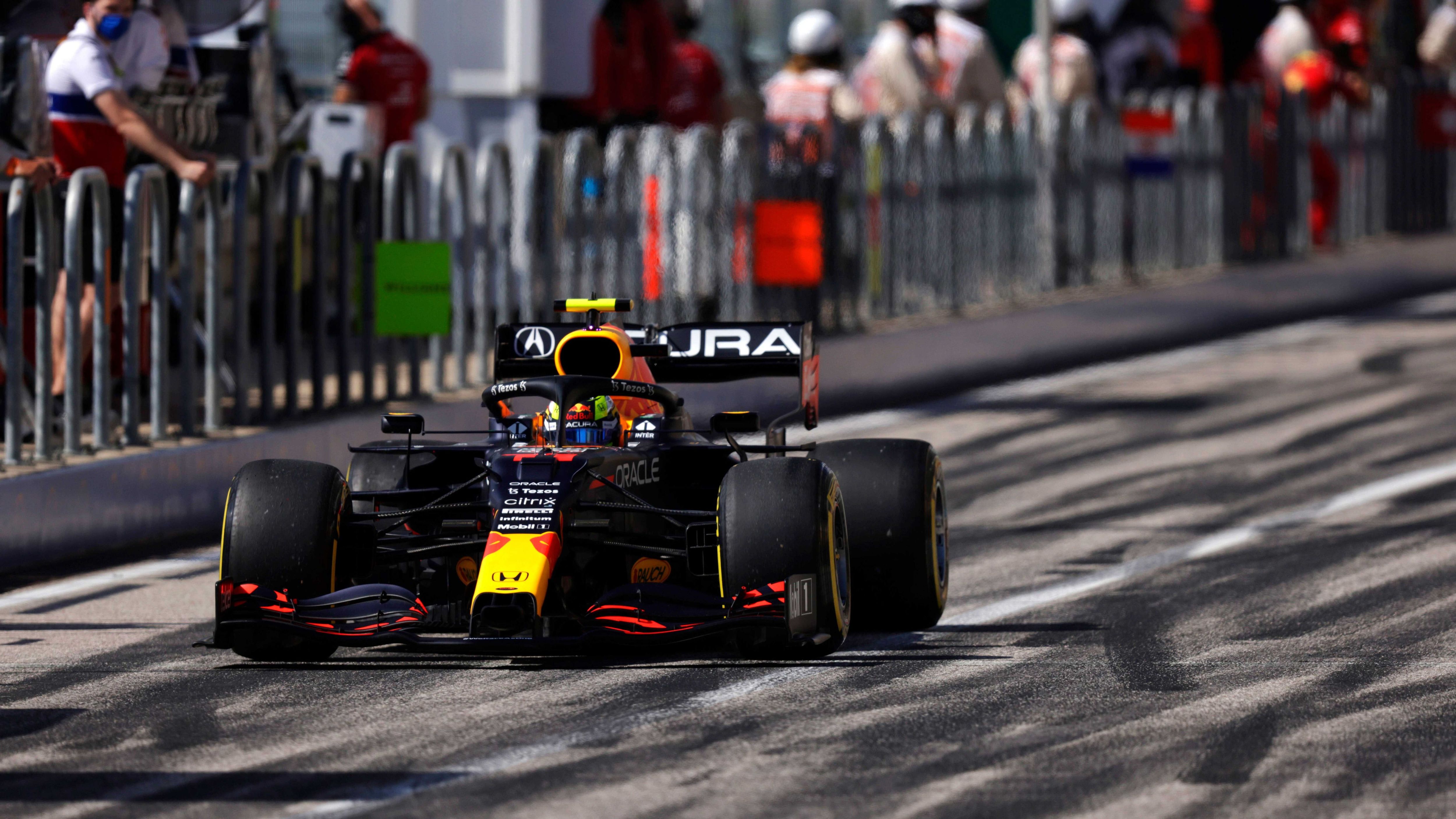 
                <strong>6. Sergio Perez</strong><br>
                &#x2022; Team: Red Bull - <br>&#x2022; Überholmanöver: 115 - <br>&#x2022; WM-Gesamtwertung: 190 Punkte, Platz 4<br>
              