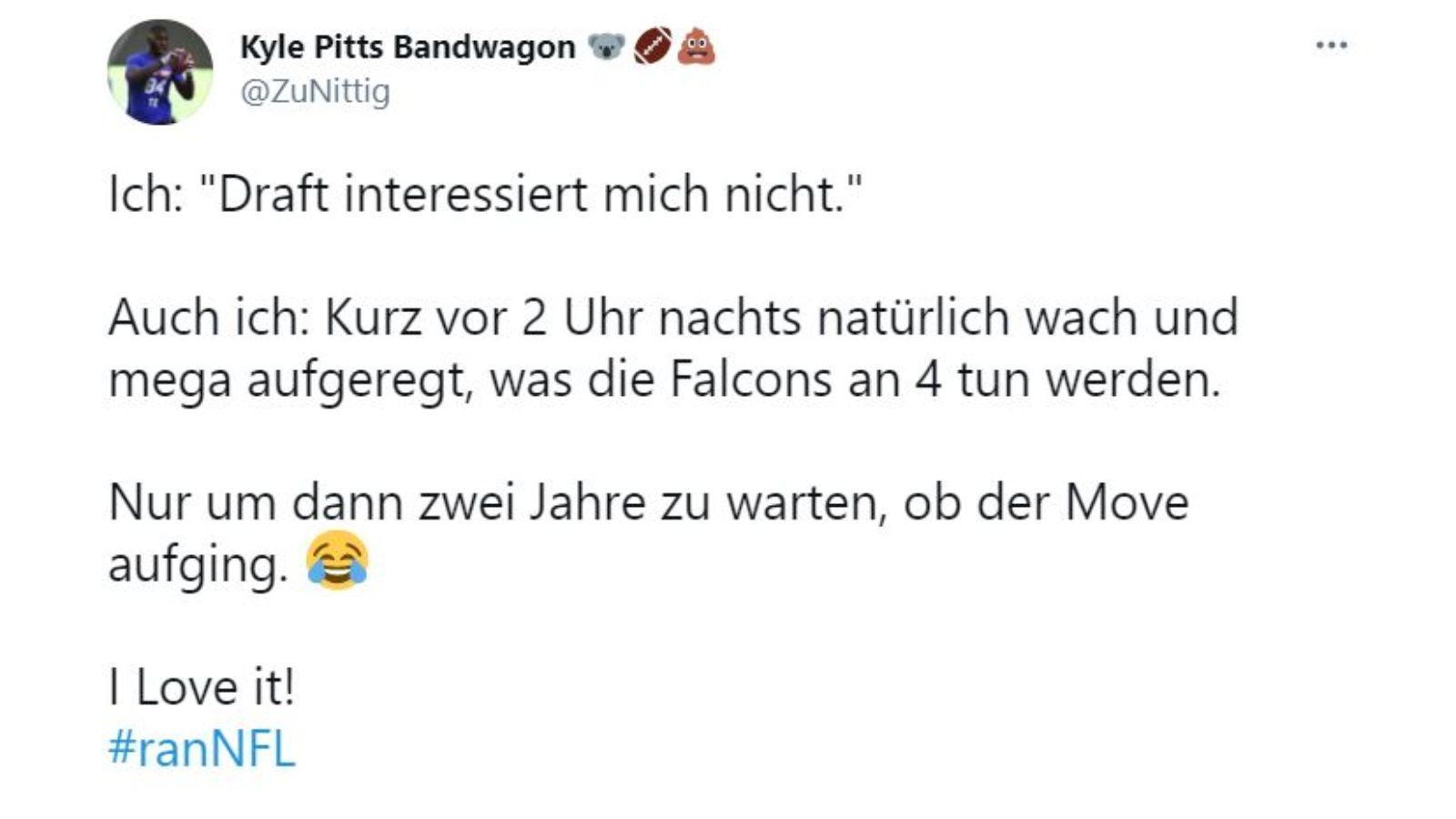 
                <strong>Der Draft fesselt</strong><br>
                Ob man will oder nicht: Als NFL-Fan muss einen der Draft eigentlich interessieren. Wenn man ihn schon nicht live anschaut, dann wenigstens eine Zusammenfassung der Picks des Lieblingsteams. In diesem Fall war der User, offenbar Atlanta Falcons-Fan, wohl so begeistert von dem Pick, dass er gleich seinen Usernamen auf Twitter anpasste.
              