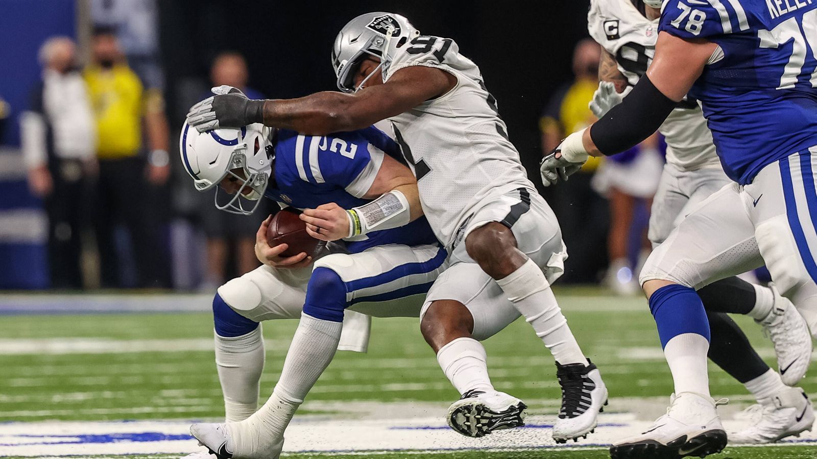 
                <strong>Week 10: Yannick Ngakoue, Rock Ya-Sin - Indianapolis Colts at Las Vegas Raiders</strong><br>
                Von den Raiders zu den Colts: Diesen Schritt machten Top-Defensive-End Yannick Ngakoue und Cornerback Rock Ya-Sin. Als Conference Gegner treffen die beiden nun auf ihr Ex-Team und müssen im Laufe der Saison nach Las Vegas Raiders. 
              