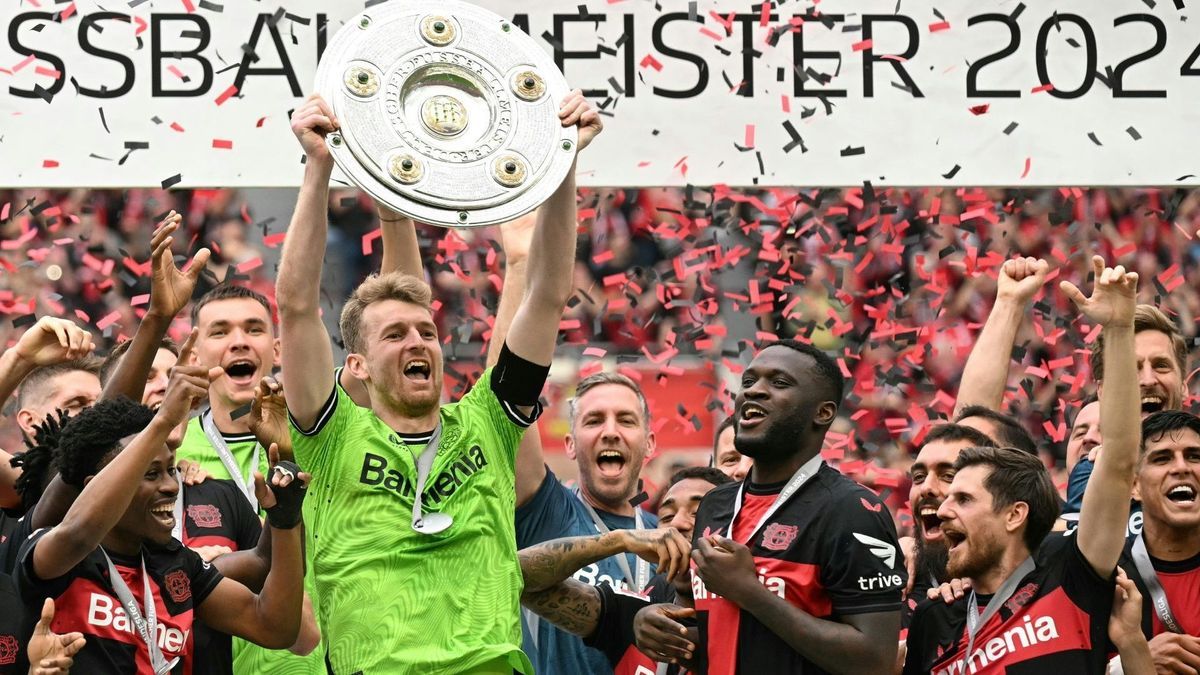 Bayer feiert die erste Meisterschaft der Klubgeschichte