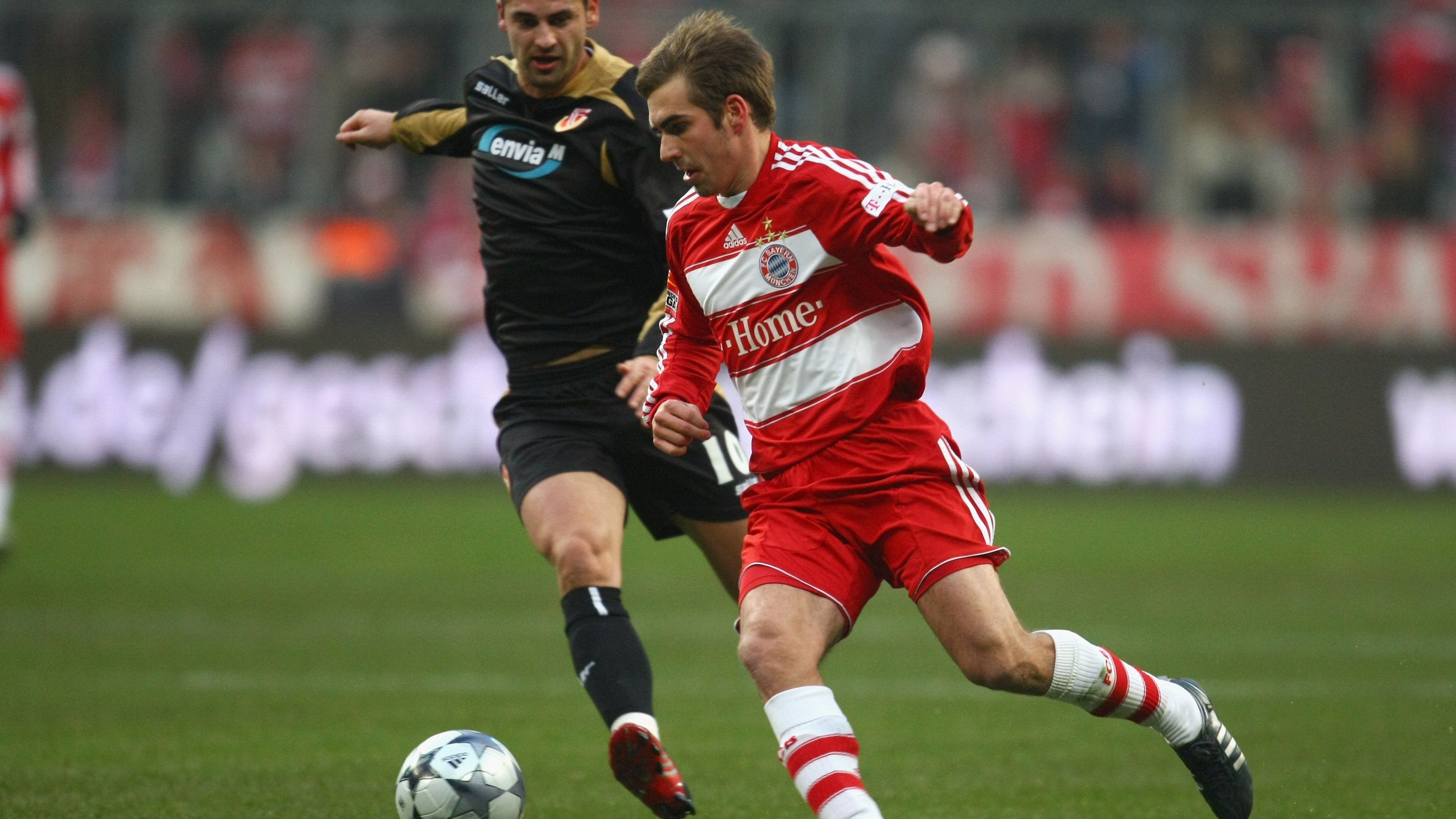 <strong>FC Bayern: Abwehr<br></strong>Selbiges gilt für <strong>Philipp Lahm</strong>, der die linke Defensivseite beackerte.