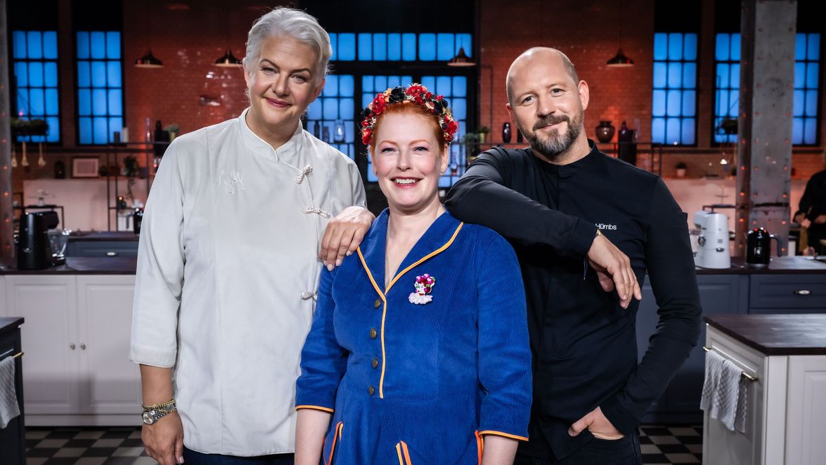 Die Jury von "Das große Promibacken" 2024: Bettina Schliephake-Burchardt, Enie van de Meiklokjes und Christian Hümbs