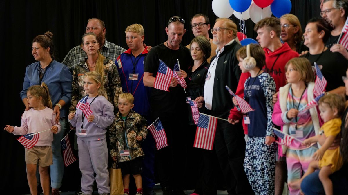 Die Regierung von US-Präsident Donald Trump hat den Flüchtlingen aus Südafrika eine schnelle Einbürgerung versprochen. 