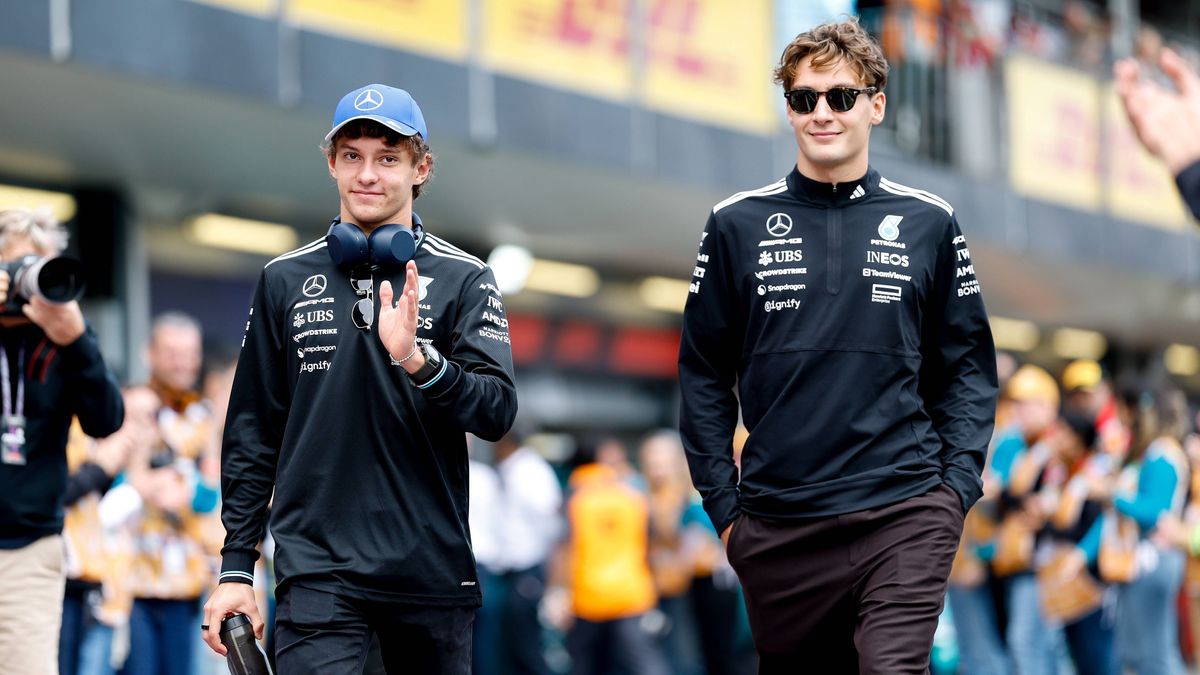 F1 - AZERBAIJAN GRAND PRIX 2025 KIMI ANTONELLI Andrea (ita), Mercedes AMG F1 Team W16, portrait and RUSSELL George (gbr), Mercedes AMG F1 Team W16, portrait during the 2025 Formula 1 Qatar Airways ...