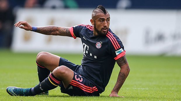 
                <strong>Arturo Vidal (FC Bayern München)</strong><br>
                Arturo Vidal (FC Bayern München): Gegen Dinamo Zagreb wird der FC Bayern wahrscheinlich auf Arturo Vidal verzichten. "Ich denke, dass Arturo nicht dabei sein wird", sagte Trainer Pep Guardiola vor dem Spiel. Den Chilenen plagen Knieprobleme.
              