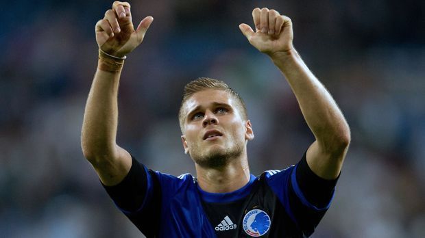 
                <strong>Ein Isländer in der zweiten Liga</strong><br>
                In Deutschland: Derzeit steht ein isländischer Nationalspieler in Deutschland unter Vertrag: Rurik Gislason ist seit Sommer in Nürnberg in der zweiten Liga aktiv.
              