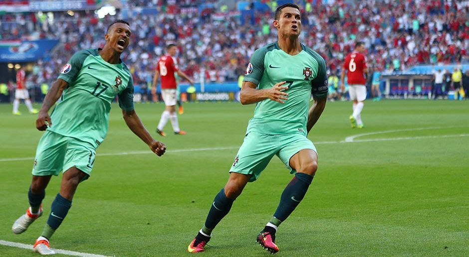 
                <strong>Cristiano Ronaldo - Tore</strong><br>
                Ronaldo - Tore: 2 / Assists: 1. Der Portugiese hielt sein Team mit zwei Toren beim 3:3 gegen Ungarn im Turnier. Im Achtelfinale gab er nach 116 Minuten den ersten Schuss Portugals aufs Tor ab - und bereitete damit den Siegtreffer vor. Bei aller Kritik an seinen bisherigen Leistungen: Mit diesen beiden Aktionen sicherte er seiner Mannschaft das Erreichen des Viertefinals. Ronaldo hat jetzt 60 Länderspiel-Tore auf dem Konto - das restliche Team 48!
              