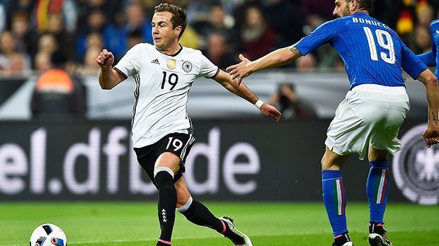 
                <strong>Mario Götze</strong><br>
                Mario Götze: Brauchte etwas, um seinen Rhythmus zu finden, war dann aber immer häufiger am deutschen Kombinationsspiel beteiligt. Sein Tor wird ihm guttun, auch wenn die "Falsche Neun" nicht unbedingt seine beste Position ist. ran-Note: 2+ 
              