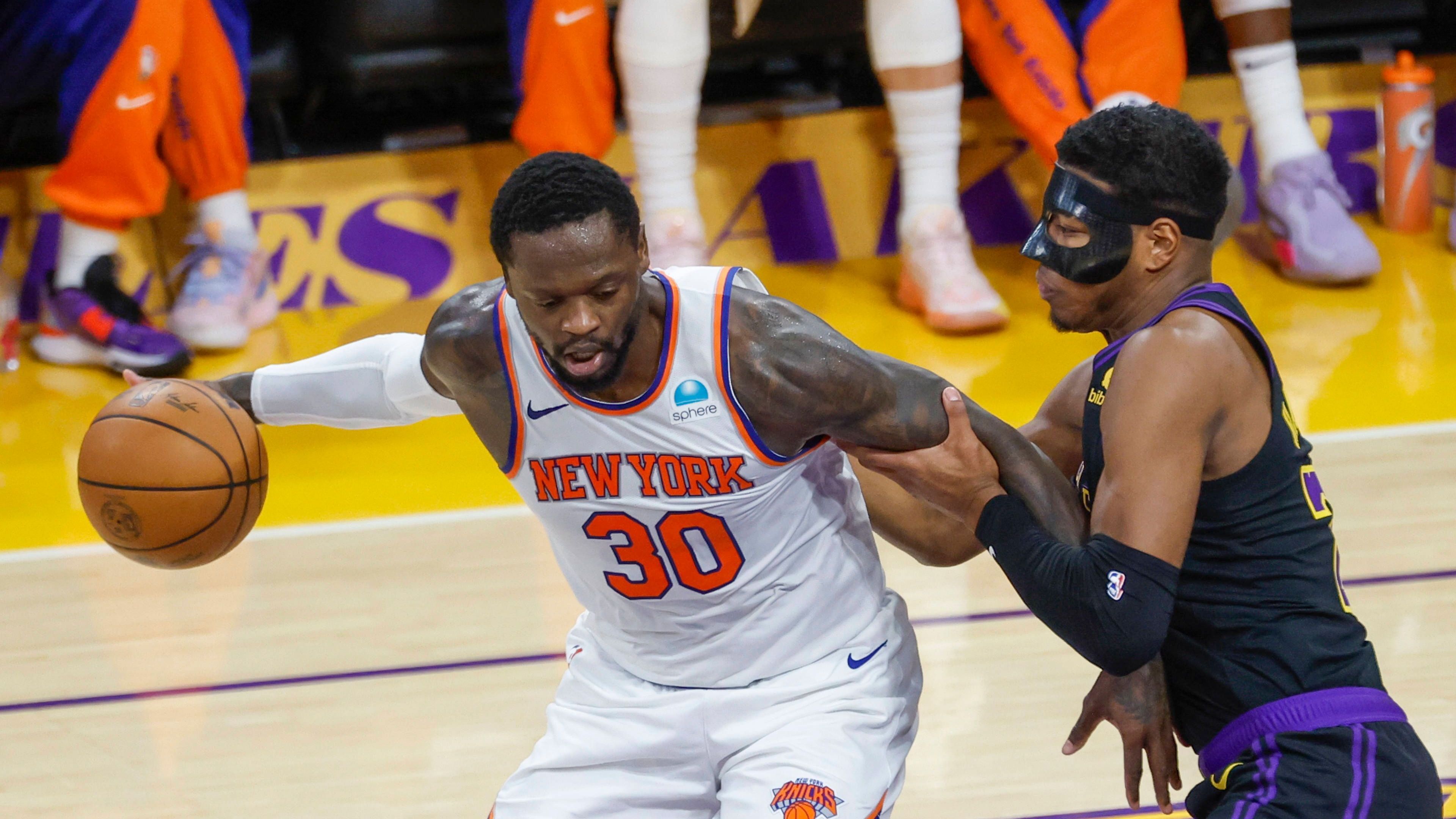 <strong>Julius Randle (New York Knicks)</strong><br>Randle spielt rein von den Statistiken eine gute Saison für die Knicks. Allerdings funktioniert das Star-Dup Randle/Brunson nicht wie erhofft am Big Apple. Zu inkonstant sind die Leistungen für einen potenziellen Titel-Anwärter. Mit 26 Millionen US-Dollar bezieht Randle einiges an Gehalt, aber nicht so viel, dass es einen Trade verhindern würde.