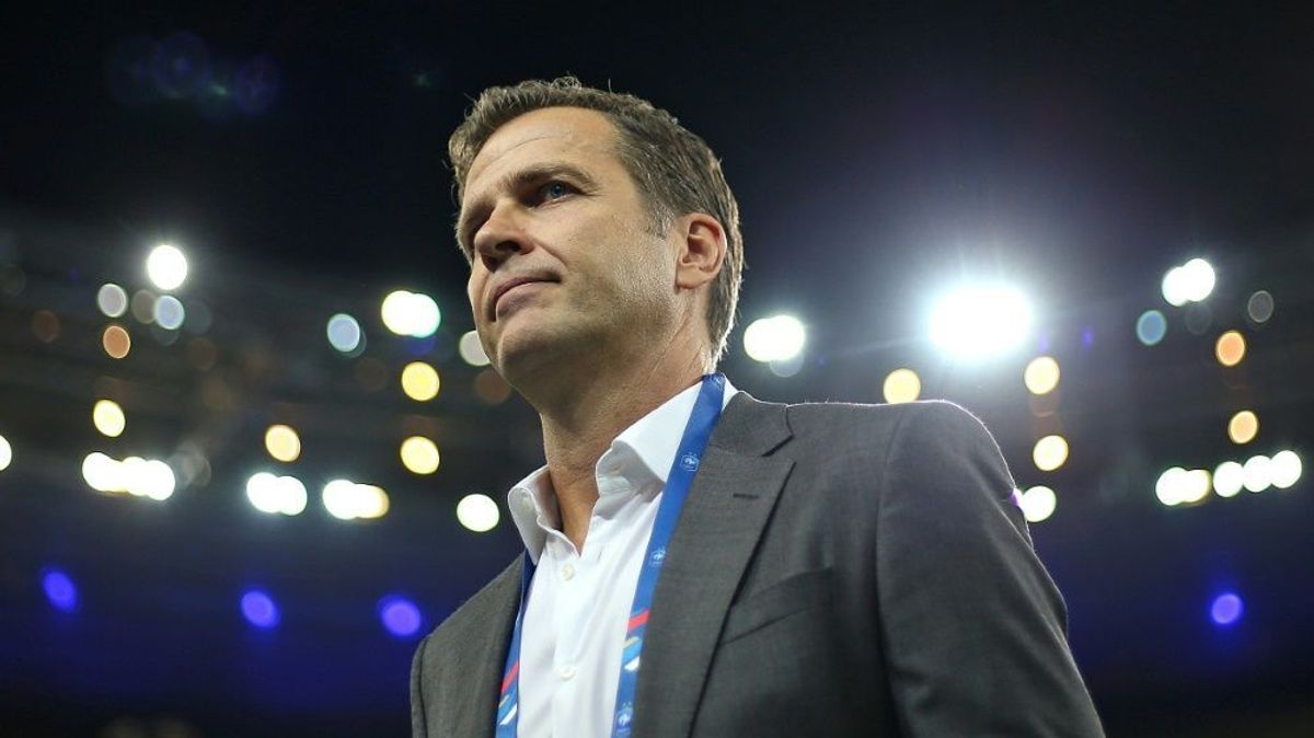 Bierhoff erwartet Preisstürze im Fußball