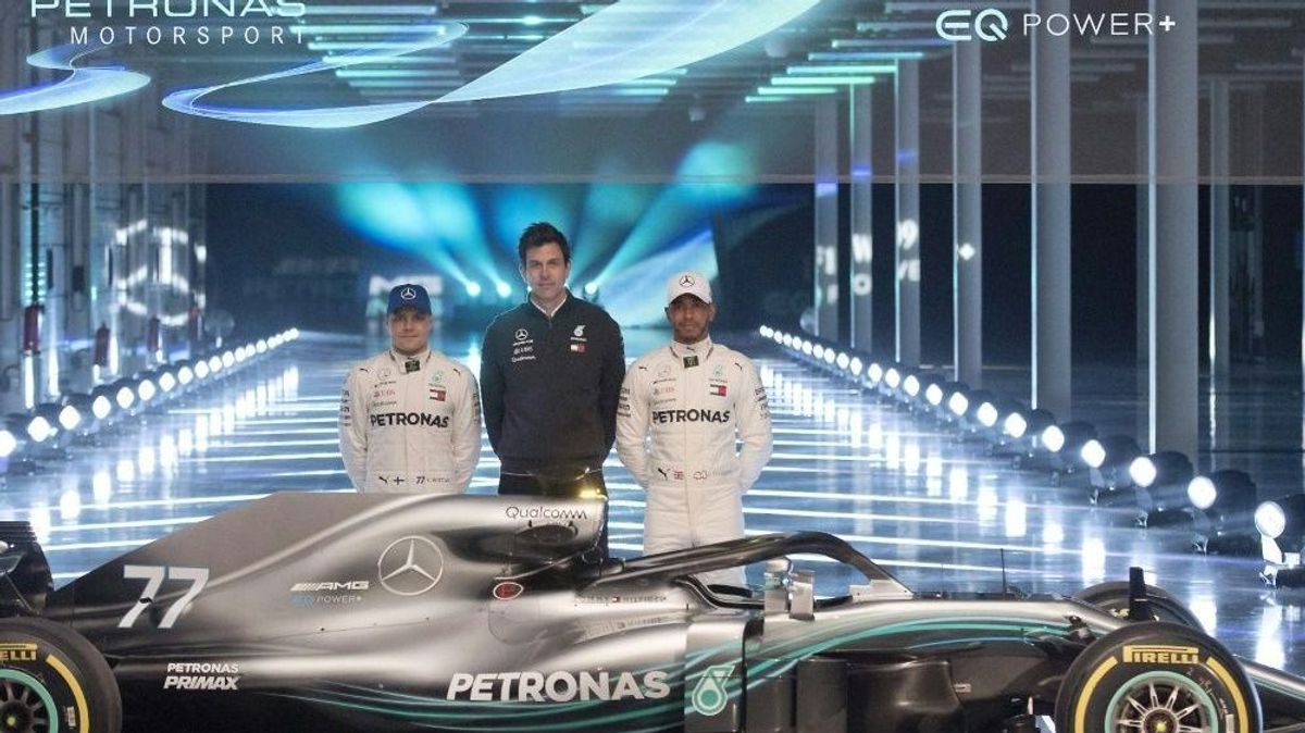 Neues Auto für Lewis Hamilton und Valtteri Bottas