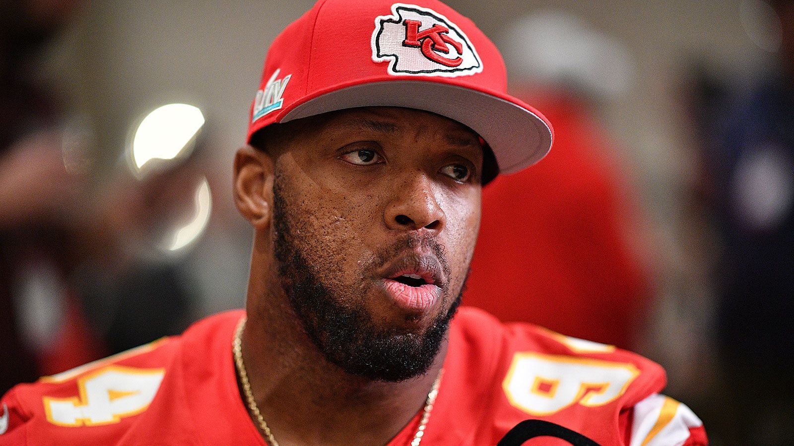 
                <strong>Terrell Suggs</strong><br>
                Terrell Raymonn Suggs (Defensive End der Kansas City Chiefs)
              