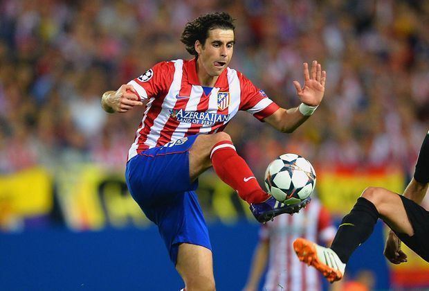 
                <strong>Atletico Madrid: Tiago</strong><br>
                Tiago fliegt mit seinem unspektakulären Spiel unter dem Radar, machte bei Atletico Madrid in dieser Saison aber vor allem durch seine Kopfballstärke oft den Unterschied. Im Halbfinal-Rückspiel gegen den FC Chelsea war er einer der besten Spieler auf dem Platz.
              