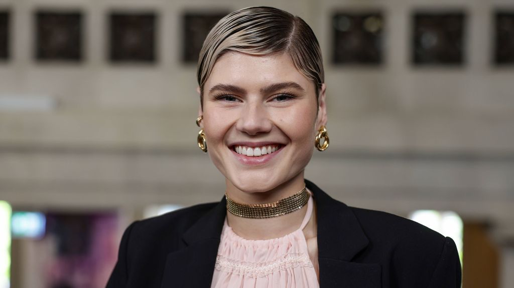 GNTM-Gewinnerin Lea überrascht mit radikalem Umstyling