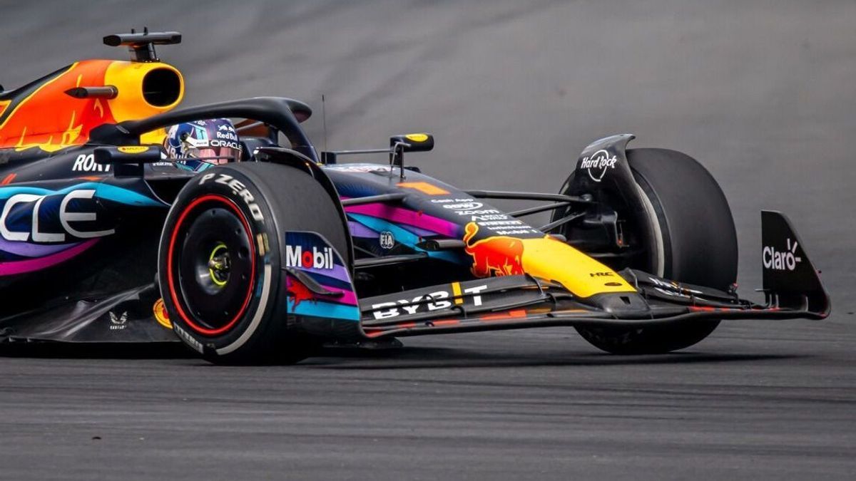 Max Verstappen im Red Bull RB19 beim Formel-1-Rennen in Miami 2023