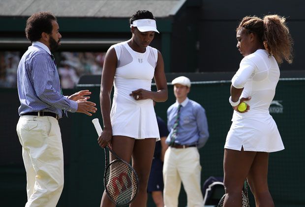 
                <strong>Wimbledon-Schock! Serena taumelt über den Rasen</strong><br>
                Sogar Schiedsrichter Kader Nouni versuchte Serena davon zu überzeugen, das Match zugunsten ihrer Gesundheit aufzugeben.
              