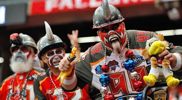 
                <strong>Platz 25: Tampa Bay Buccaneers</strong><br>
                Finanzieller Aufwand: 25.Social Media Support: 25.Fanbase auswärts: 13.
              