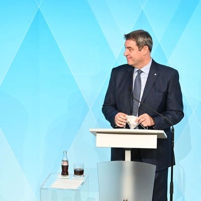 Wirtschaftsminister Habeck mit Bayerns Ministerpräsident Söder