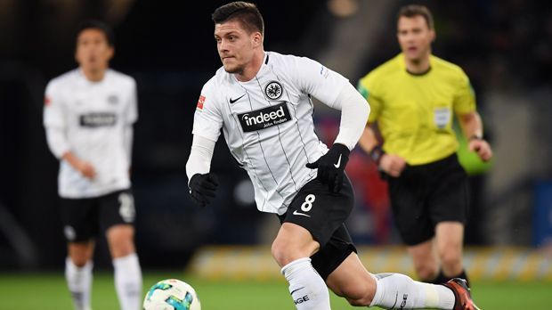 
                <strong>Luka Jovic</strong><br>
                Verein: Eintracht Frankfurt/ausgeliehen von Benfica LissabonPosition: MittelstürmerAlter: 20 JahreNationalität: Serbien
              