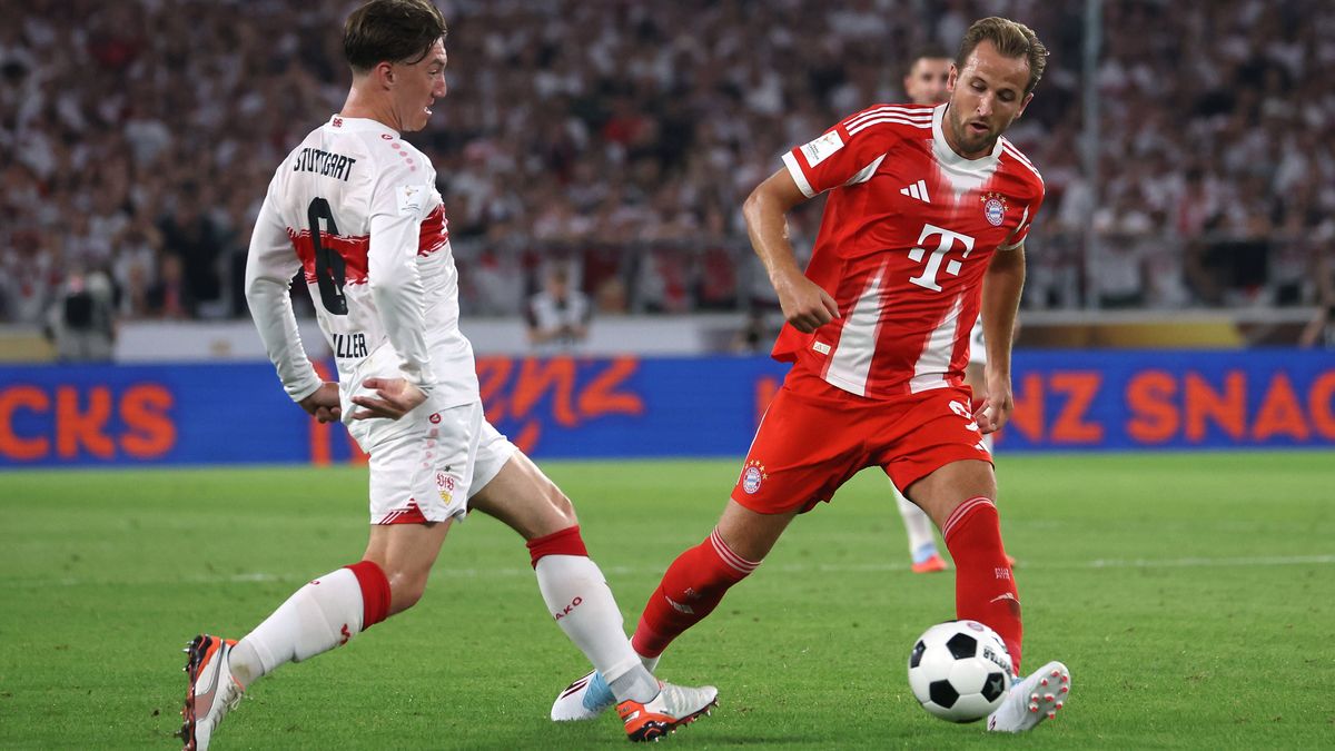 BAU 16.08.2025 Stuttgart Fußball Franz Beckenbauer Supercup VfB Stuttgart vs. FC Bayern München, v.l. Angelo Stiller (VfB), Harry Kane (Bayern) *** BAU 16 08 2025 Stuttgart Soccer Franz Beckenbauer...