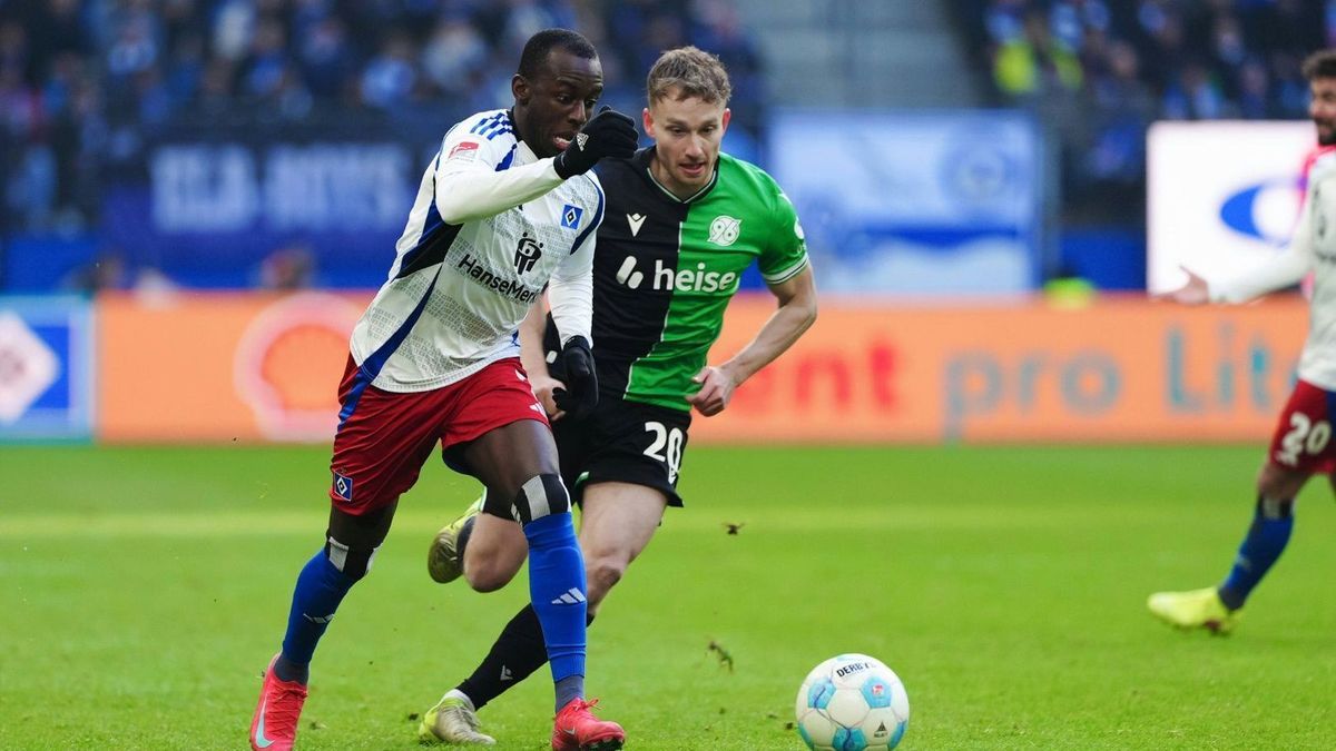 Jean-Luc Dompe (l.) rettete dem HSV einen Punkt