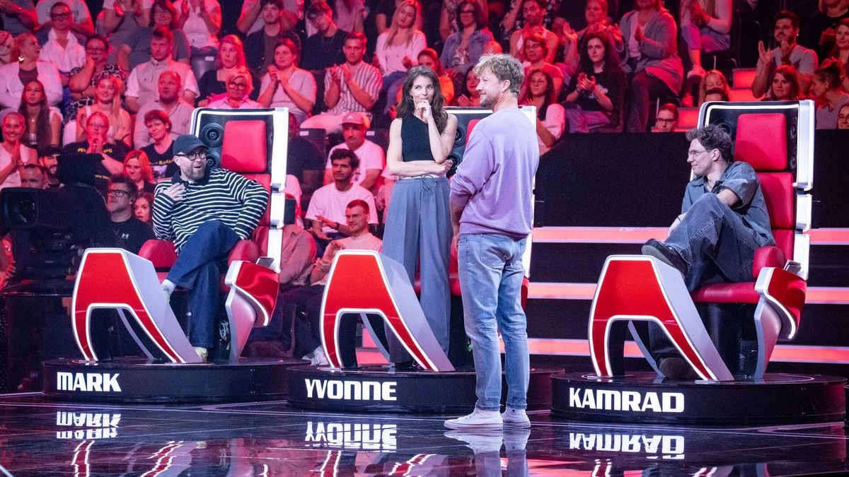 Die Coaches Mark Forster, Yvonne Catterfeld, Samu Haber und Kamrad bei den Teamfights bei "The Voice of Germany" 2024