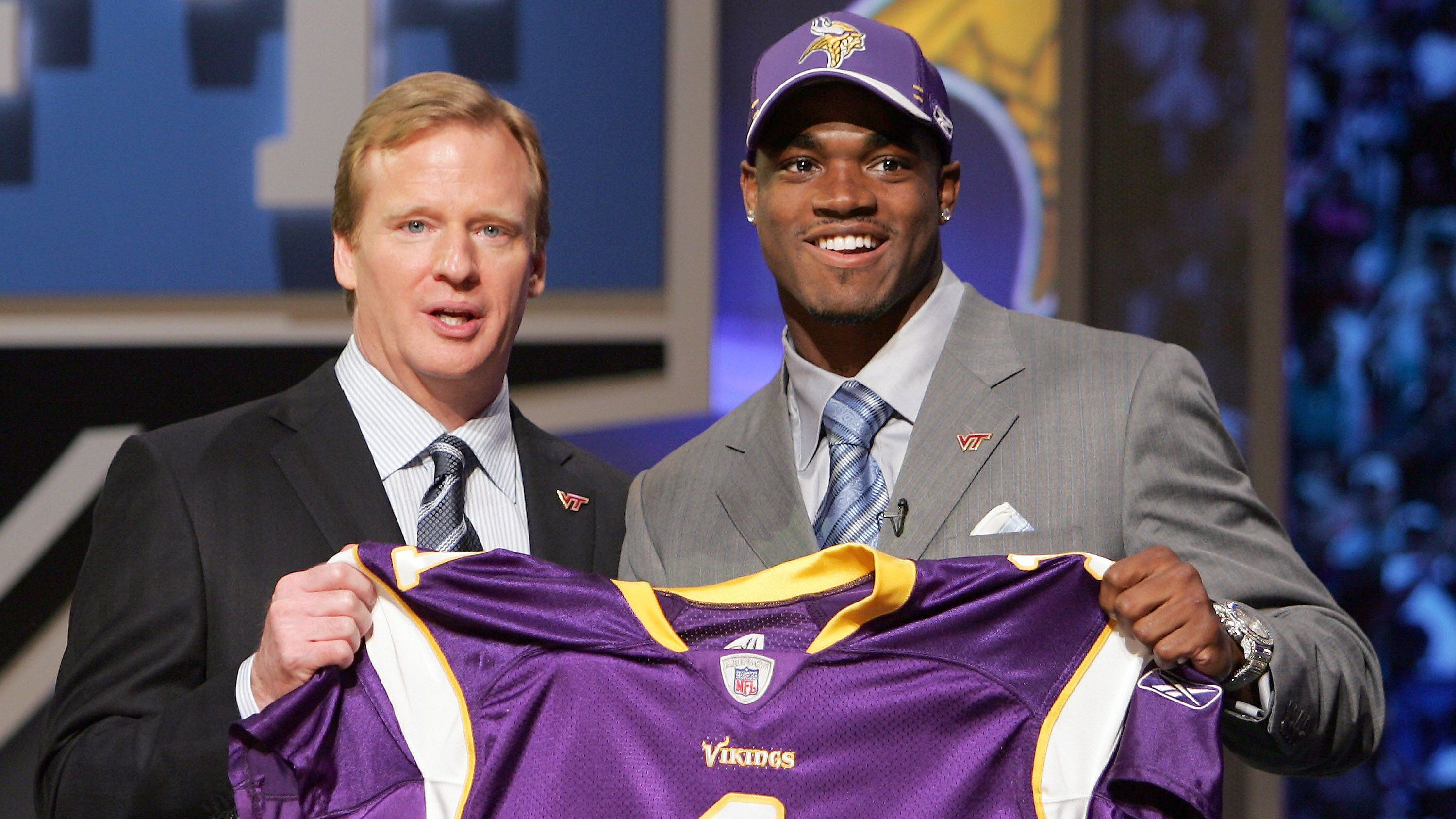 <strong>Minnesota Vikings: 2007, 7. Pick</strong><br>- Spieler: Adrian Peterson