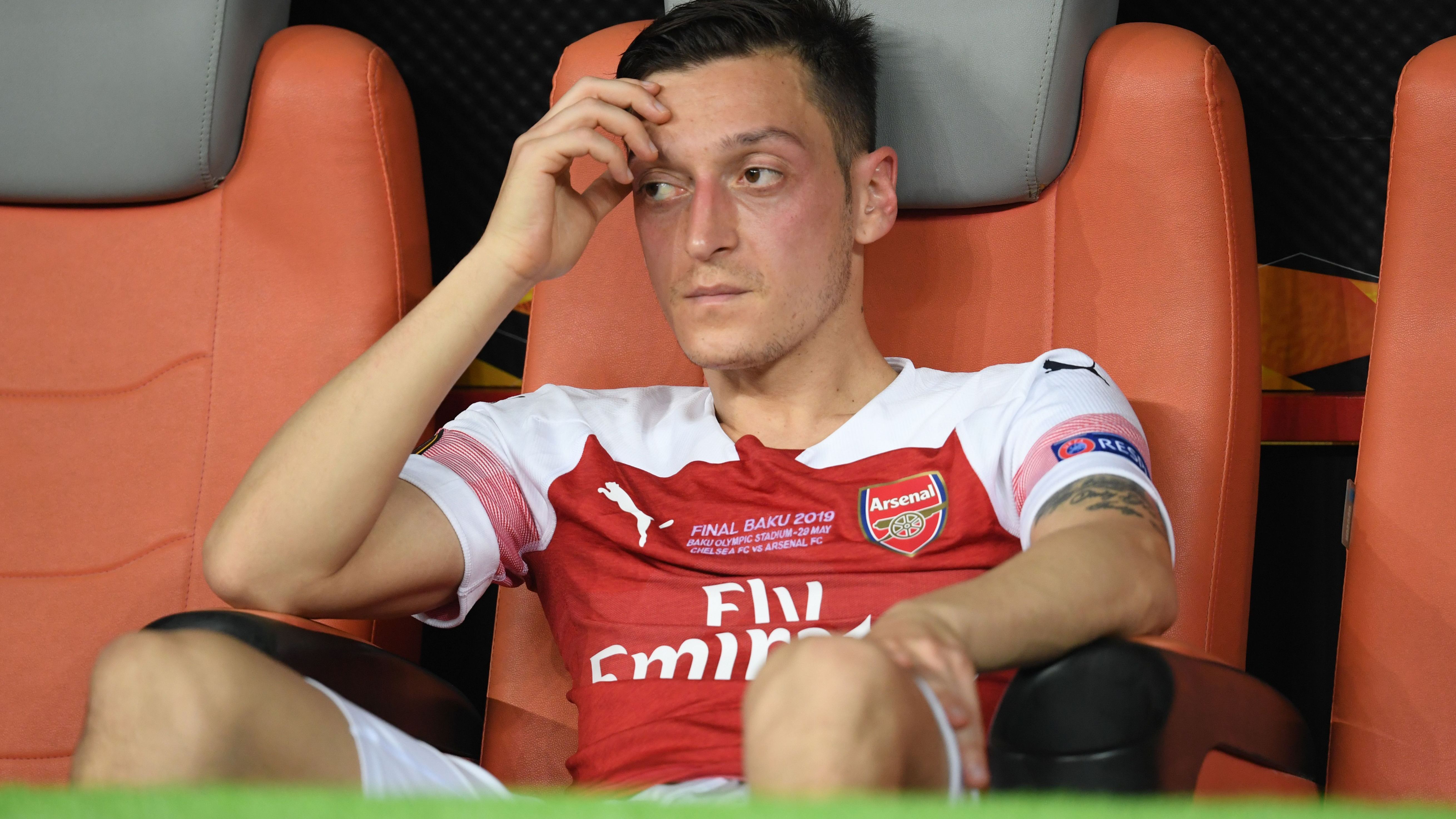 Mesut Özil beendet offenbar seine Karriere. Hier, 2019, war er noch beim britischen Premier-League-Verein Arsenal unter Vertrag. 