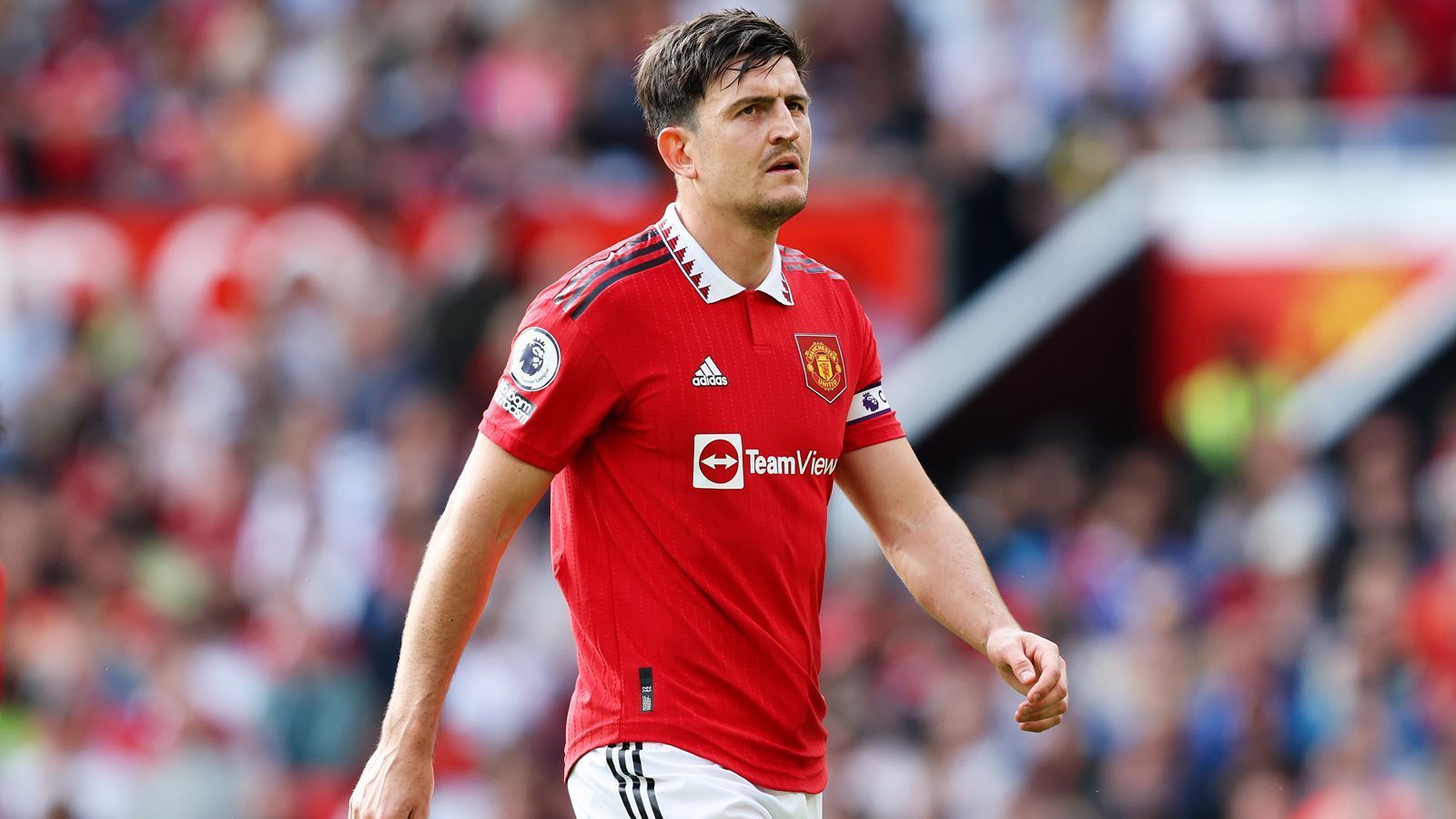 
                <strong>Platz 39 - Harry Maguire (Manchester United)</strong><br>
                &#x2022; Ablösesumme: 93 Millionen Euro<br>&#x2022; Wechsel von Leicester City zu Manchester United (2019)<br>
              