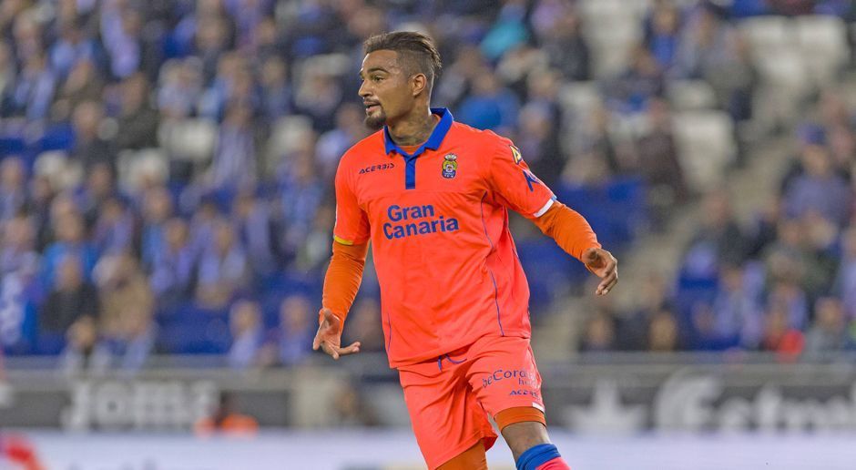 
                <strong>Defensives Mittelfeld: Kevin-Prince Boateng (UD Las Palmas)</strong><br>
                Seit 1975 befindet sich der Name Kevin jedes Jahr unter den 250 beliebtesten Vornamen Deutschlands.
              