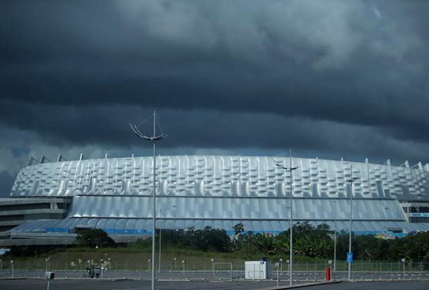 
                <strong>USA vs. Deutschland (0:1) - Unwetter in Recife</strong><br>
                So sieht es zwei Stunden vor dem Anpfiff im Spielort in Recife aus. Ein heftiges Unwetter sorgt für chaotische Verhältnisse in der Stadt, zwischenzeitlich stand das Spiel Deutschland gegen die USA sogar auf der Kippe.
              