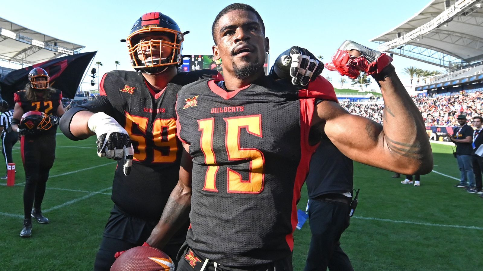 
                <strong>Gewinner: Los Angeles Wildcats</strong><br>
                Wide Receiver Tre McBride fing fünf Pässe für 109 Receiving Yards und zwei Touchdowns. Die Defense erzwang fünf Turnover und hielt eine der bis dahin gefährlichsten  Pass-Offensiven der Liga bei 90 Yards.
              