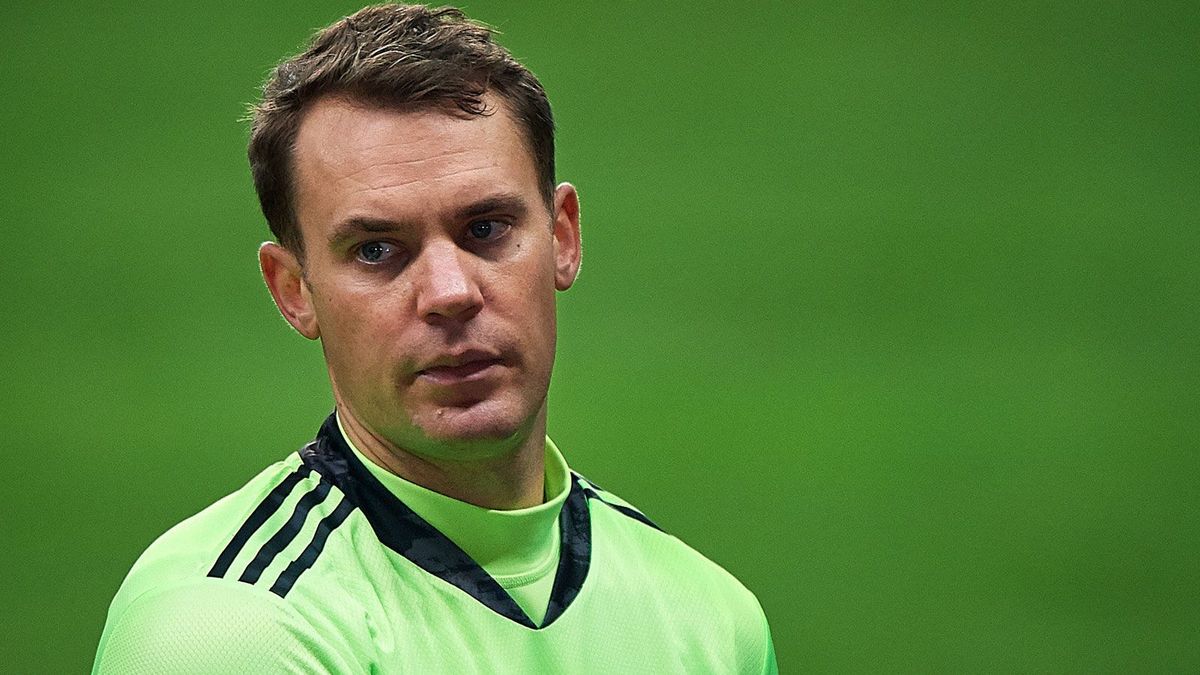 Neuer (r.) äußert sich positiv über aussortiertes Trio