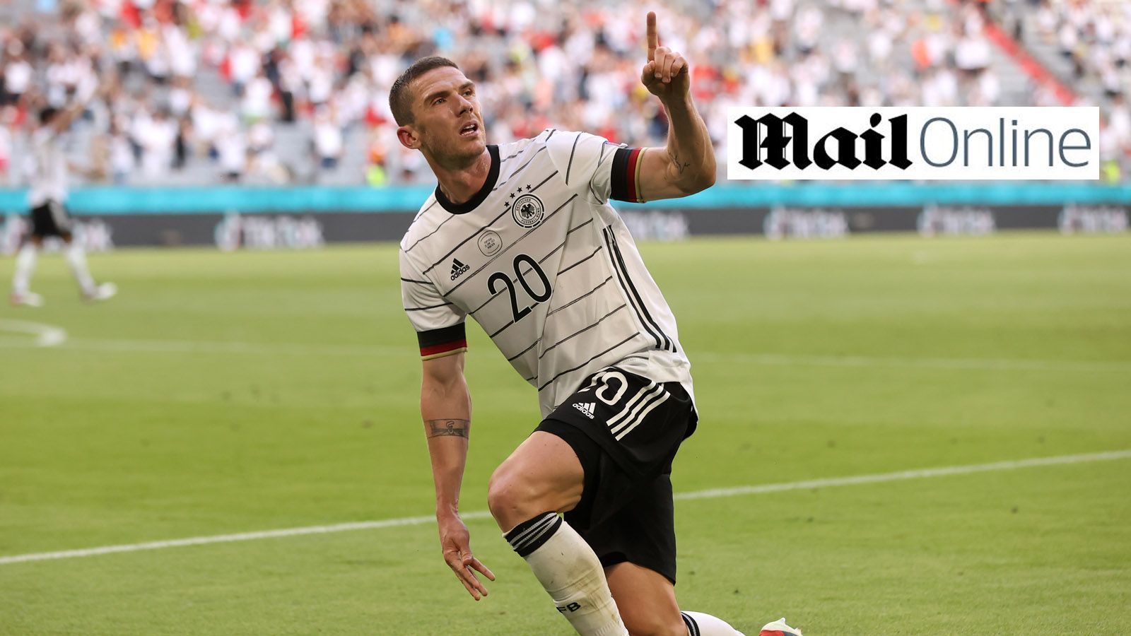 
                <strong>Daily Mail (England)</strong><br>
                "Deutschland richtet Portugal im Sechs-Tore-Thriller hin - mit Treffern von Kai Havertz und Robin Gosens sowie zwei Eigentoren. Ronaldos Team ist nun vor dem letzten Spiel gegen Frankreich Dritter in der Todesgruppe." Und: "Wenn ein großes Turnier ansteht, finden die Deutschen immer einen Weg, in Form zu kommen."
              