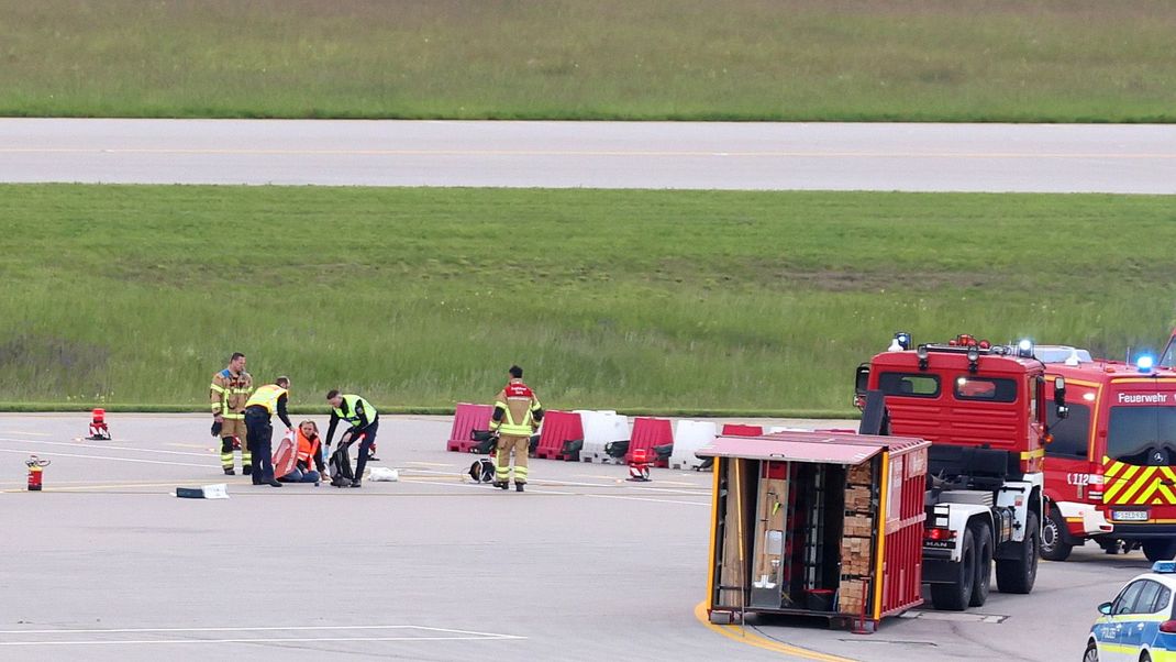 Die Aktivisten waren in den inneren Bereich des Airport-Geländes gelangt 