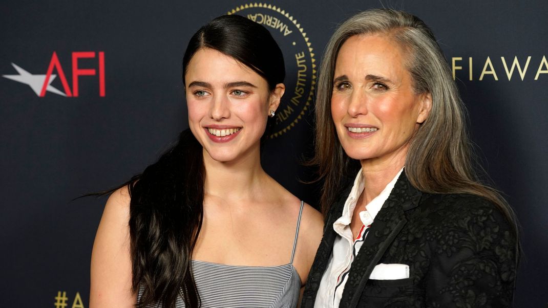 Margaret Qualley mit ihrer bezaubernden Mama Andie MacDowell.