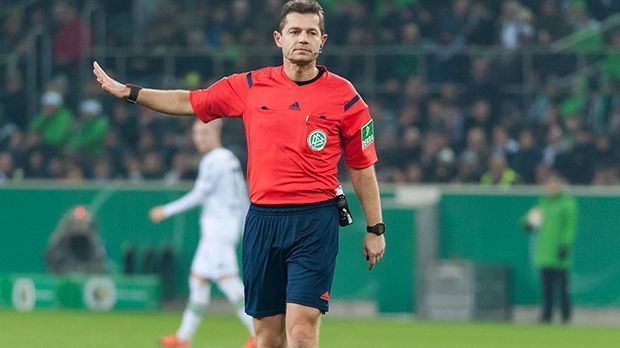 
                <strong>Günter Perl (Pullach)</strong><br>
                Günter Perl (Pullach): Günter Perl steht seit mittlerweile zehn Jahren in der Bundesliga auf dem Rasen. In dieser Zeit leitete er 160 Spiele. Der 46-Jährige lebt in der Nähe von München.
              