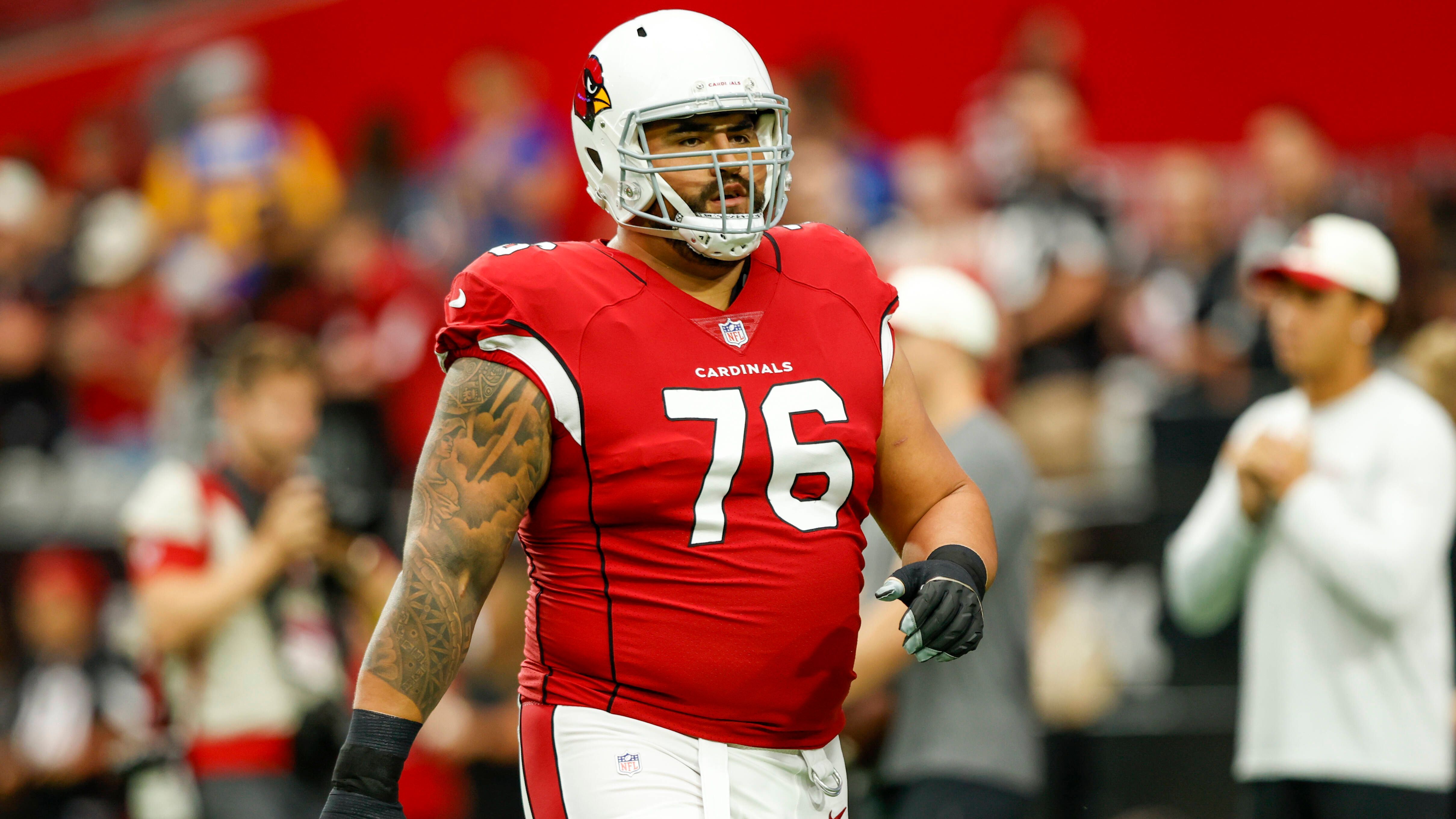 <strong>Arizona Cardinals: Will Hernandez zurückholen</strong><br>Die Offensive Line der Cardinals könnte Verstärkung gebrauchen. Will Hernandez ist noch als <a data-li-document-ref="357583" href="https://www.ran.de/sports/american-football/nfl/galerien/nfl-free-agency2025-jaire-alexander-von-miller-und-co-diese-top-stars-sind-noch-verfuegbar-357583">Free Agent</a> zu haben. Der bullige Guard spielte bereits die letzten drei Saisons für Arizona. Eine Rückholaktion wäre für beide Seiten von Vorteil.